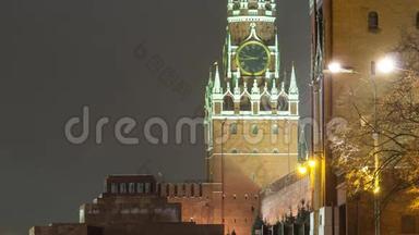 莫斯科，斯帕斯卡亚克里姆林宫在冬夜