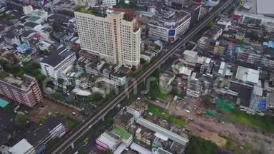 大城市摩天大楼的俯视图.. 泰国曼谷中心的俯视图。 曼谷亚洲城市景观