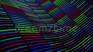 黑色背景下短霓虹<strong>灯条</strong>纹移动波的抽象动画。 动画。 无缝环动画