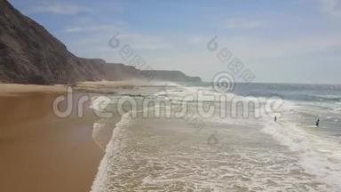 葡萄牙南部和<strong>西部</strong>海岸的野生海滩
