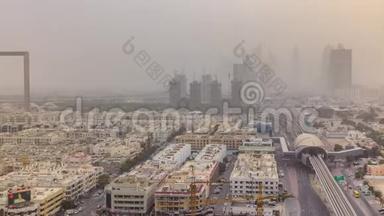 在<strong>沙尘</strong>暴时间流逝期间迪拜城市景观