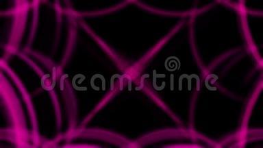 模糊交叉霓虹灯圈漂浮在黑色背景上的抽象动画。 动画。 摘要背景网页