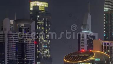 摩天大楼在阿拉伯联合酋长国<strong>迪拜</strong>市中心和金融区的<strong>夜景</strong>