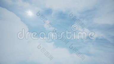 天空中美丽的白云的动画。 蓝天上灿烂的太阳.. 蓝天白云