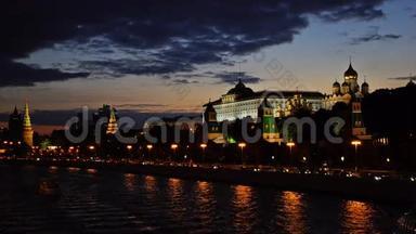 莫斯科克里姆林宫，莫斯科河码头，克里姆林宫大皇宫，圣歌大教堂，大天使大教堂