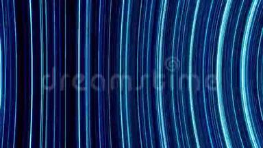 线条的霓虹背景。 快速移动的霓虹灯垂直条纹。 条纹霓虹灯背景的循环抽象动画