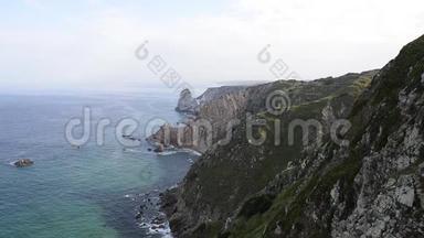 海和悬崖边缘卡波达罗卡，形成欧洲<strong>大陆</strong>最西部的<strong>大陆</strong>。 葡萄牙
