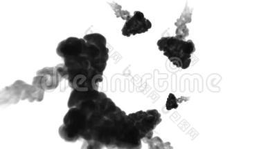 大量的流动，乌云或烟雾，墨水注入是孤立的白色在缓慢的运动。 黑色在水中打开。 英奇