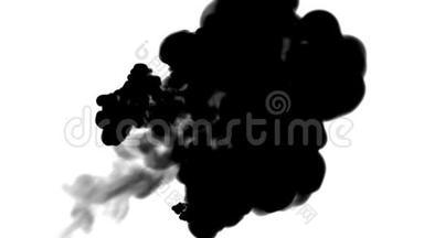 大量的黑色墨水流动在白色上缓慢移动，墨水或烟雾注入。 在水中喷洒墨水或烟雾