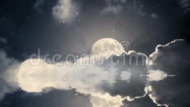 星宿夜空伴云圆月.. 水反射效应