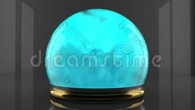 水晶球与油烟颗粒运动。 玻璃球体内的青色气体。 液体发光烟雾的设计..