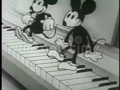 弹<strong>钢琴</strong>的老鼠