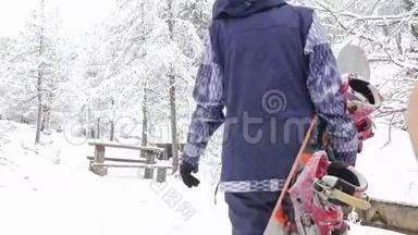滑雪板和滑雪健康活动，到阿尔卑斯山探险，<strong>瑞士</strong>