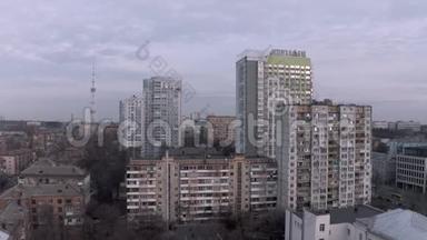基辅4K Drone航班的起居室和公寓大楼