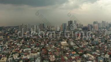 马尼拉全景。 菲律宾首都马尼拉市.. 早晨的现代化大都市，俯视