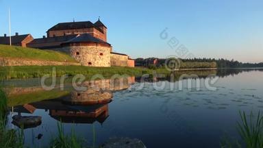 瓦纳哈维西湖和哈梅内林那的古老堡垒。 芬兰