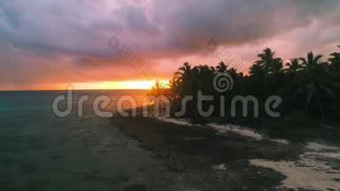 多米尼加共和国加勒比海和热带岛屿蓬塔卡纳度假胜地的鸟瞰图