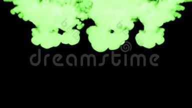 荧光亮绿漆泡在水里，多滴墨水.. 这是3D渲染镜头的慢动作墨水
