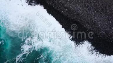 大西洋上沙漠黑色海滩的<strong>俯视</strong>图.. 特内里费岛海岸。 空中无人驾驶飞机的海上<strong>镜头</strong>