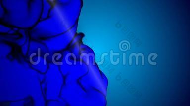 深蓝色墨水流的3D动画。 深蓝色墨水在蓝色背景上<strong>消散</strong>。 用于油墨背景或油墨