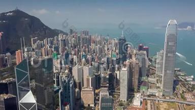 香港-2018年5月：铜锣湾及维多利亚湾的鸟瞰图、住宅及<strong>写字楼</strong>及摩天大楼。