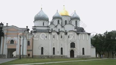 维利基诺夫哥罗德圣索菲亚大教堂
