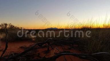 乌卢鲁，艾尔斯岩，澳大利亚地标红色沙漠景观