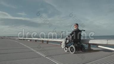 电动轮椅残疾儿童户外乘车