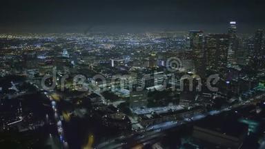 令人惊叹的夜景，前往洛杉矶市中心，商业城景，加州洛杉矶