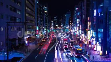 东京北部市中心霓虹灯街道的夜间时间