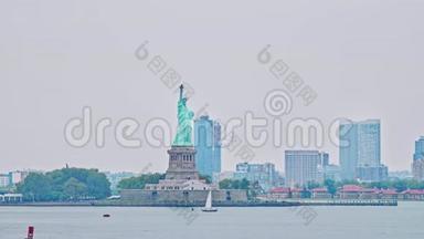 纽约自由岛自由女神像