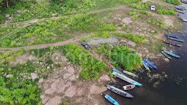 无人机拍摄乡村、自然、山林的河景景观
