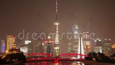 上海-SEP10：2013年9月10日，中国上海，怀拜杜桥交通时间推移。